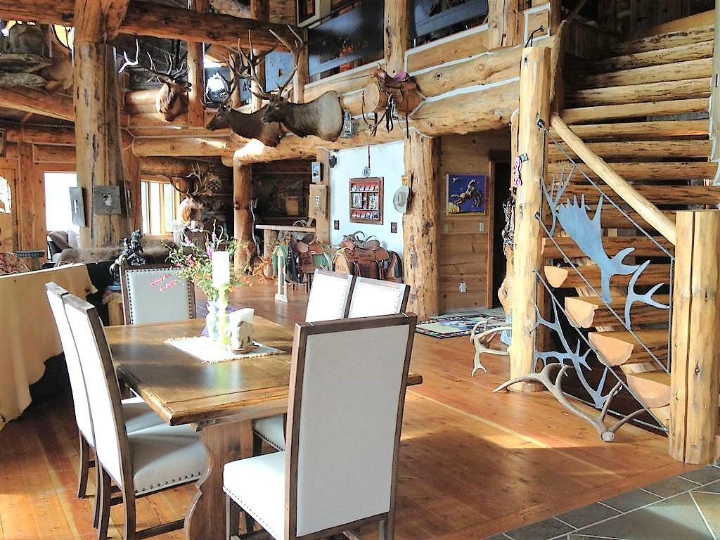 Mcdonald'S Ranch Lodge Гардинер Экстерьер фото